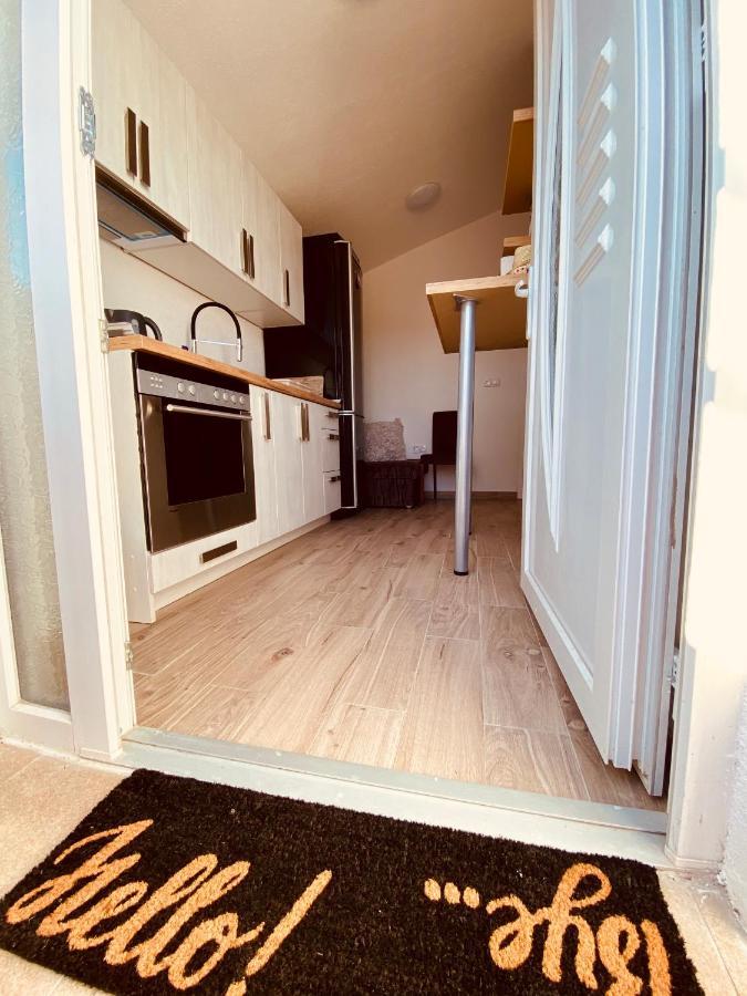 Apartment Elena Donji Okrug  エクステリア 写真